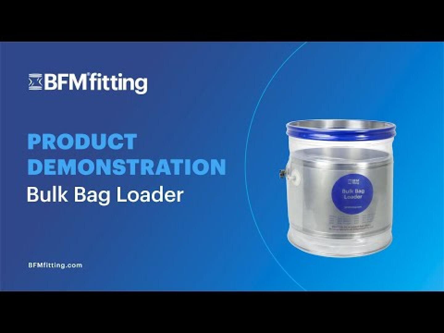 Eine Werbefolie, auf der ein BFM-Produkt namens „Bulk Bag Loader“ zu sehen ist, mit blauem und weißem Text sowie einem Bild des Produkts auf blauem Hintergrund.