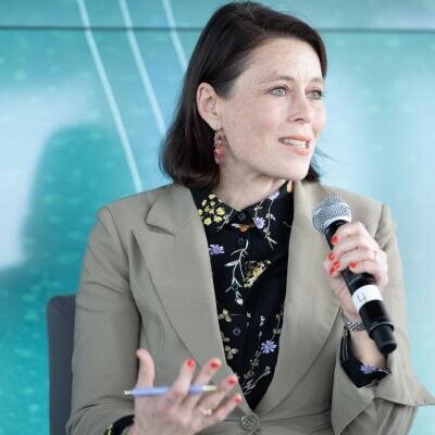 Dr. Jane Muncke